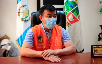 Ministerio de Salud contradice versión del alcalde de Villa Canales por vacunación