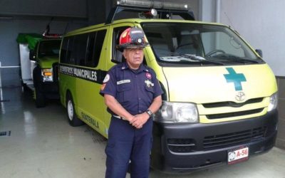 Muere tercera víctima de incendio forestal en Mixco