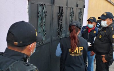 Arrestan a trabajadoras del MSPAS por sustracción de insumos y medicamentos valorados en más de Q400 mil