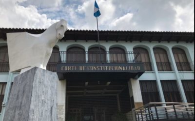 Guatemala: persiste controversia por juramentación incompleta a Corte Constitucional