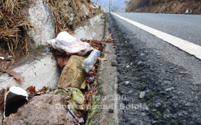 ¿A dónde cree que llega la basura que deja tirada en ruta a Panajachel?