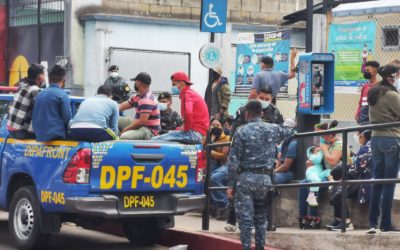 PNC localiza a 12 migrantes en Salcajá