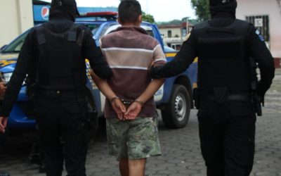 Incautan droga y capturan a dos hombres