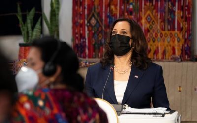 Kamala Harris se reúne con Rigoberta Menchú y activistas de Guatemala