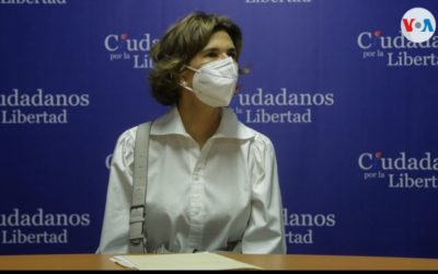 Fiscalía de Nicaragua pide inhibir de un cargo público a Cristiana Chamorro