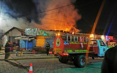 Incendio en comercio de la zona 3 de Quetzaltenango