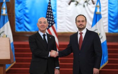 Estados Unidos busca vías «lícitas» para los migrantes guatemaltecos