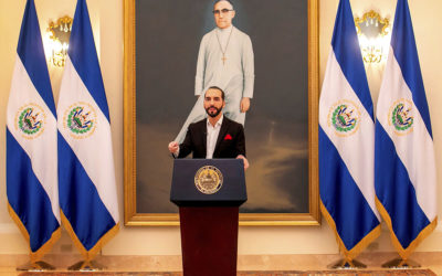 Editor de «El Faro» abandona El Salvador por orden del Gobierno de Bukele