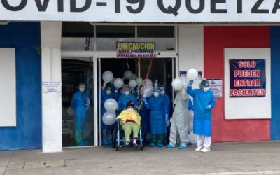 Mujer permaneció internada 66 días y venció al COVID-19