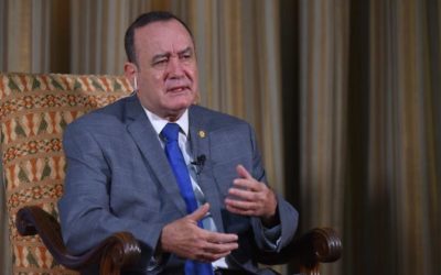 Plantean al presidente Giammattei 14 propuestas para contener el COVID-19