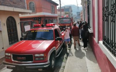 Incendio estructural en la zona 1 de Xela