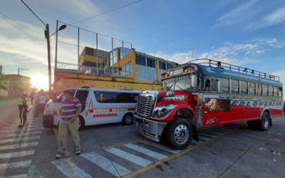 Balean a piloto de bus