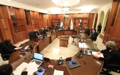 Corte Suprema de Justicia de Guatemala, comunica que magistrados seguirán en su puesto