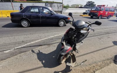 Dos mujeres heridas en accidente de tránsito en la zona 9 de Xela