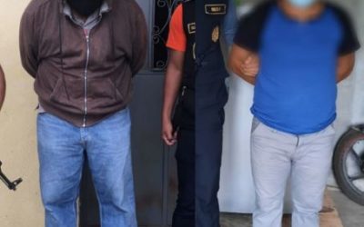 Arrestan a dos agentes de PNC por conspiración y robo