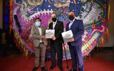 Giammattei solicita a Unesco que la creación de barriletes gigantes sea incluida como Patrimonio Cultural Inmaterial de la Humanidad