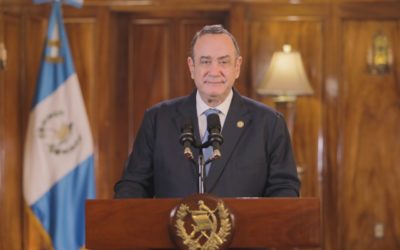 Alejandro Giammattei en Cadena Nacional, le pide «no bajar la guardia» a los guatemaltecos