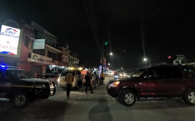 Accidente en Avenida La Independencia deja dos personas heridas