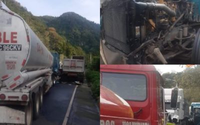 Vehículos pesados colisionan en la ruta Cito Zarco