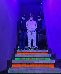 PNC y MP arrestan a 8 personas e incautan dinero durante operativo por caso de explotación sexual