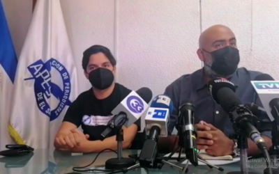 Periodistas salvadoreños denuncian posible espionaje por parte del Estado