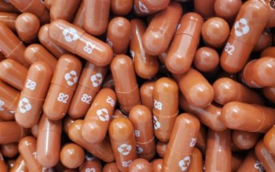 Aprueban primera píldora para pacientes con COVID-19