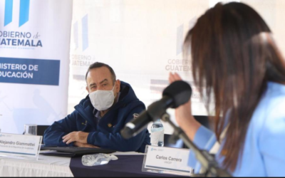 Giammattei dice que en diciembre anunciará nuevas medidas para evitar contagios de COVID-19