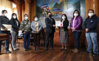 Municipalidad de Quetzaltenango entrega aporte económico a CODEPETI