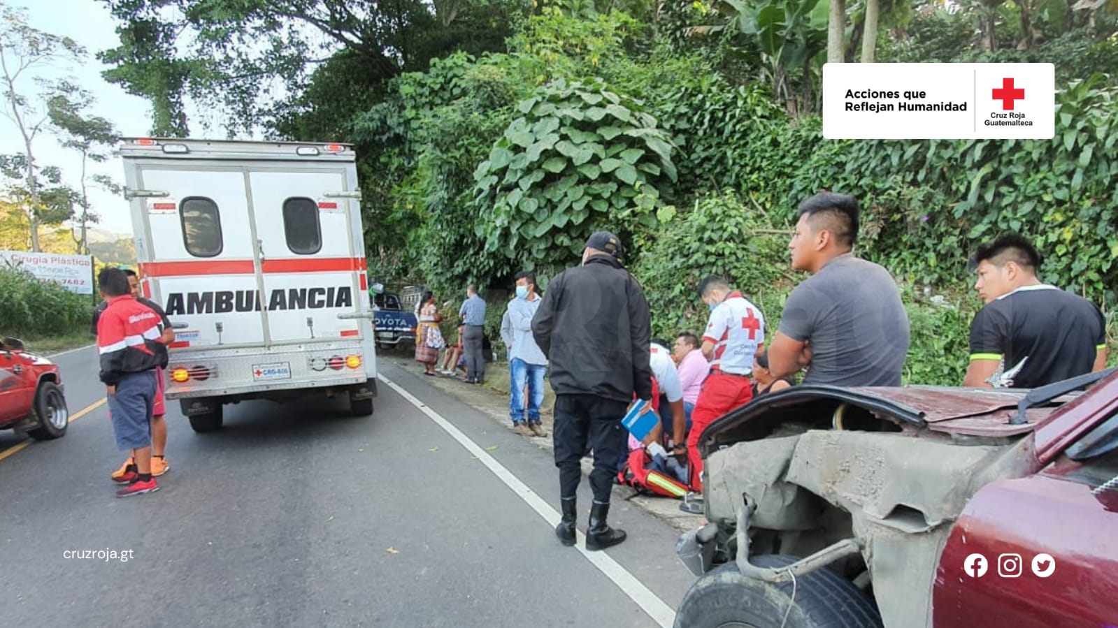 Tráiler y picop colisionan en jurisdicción e El Palmar, Quetzaltenango Tráiler y picop colisionan en jurisdicción e El Palmar, Quetzaltenango