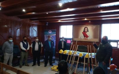Entregan equipo a brigada forestal de Zunil