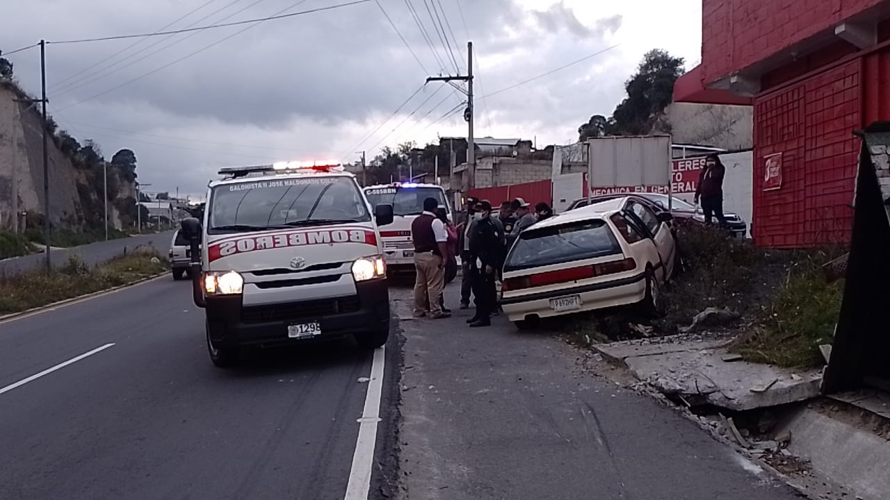 Amigos desafiaron a la velocidad y se accidentaron en Autopista Los Altos, iban grabando vídeo
