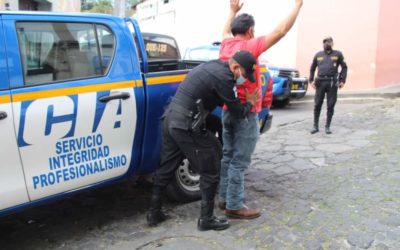 PNC realiza operativo en el ingreso al Preventivo para Varones en la zona 1 de Xela