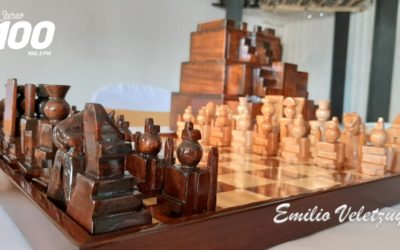 Quetzaltecos triunfan en concurso al presentar Ajedrez Maya