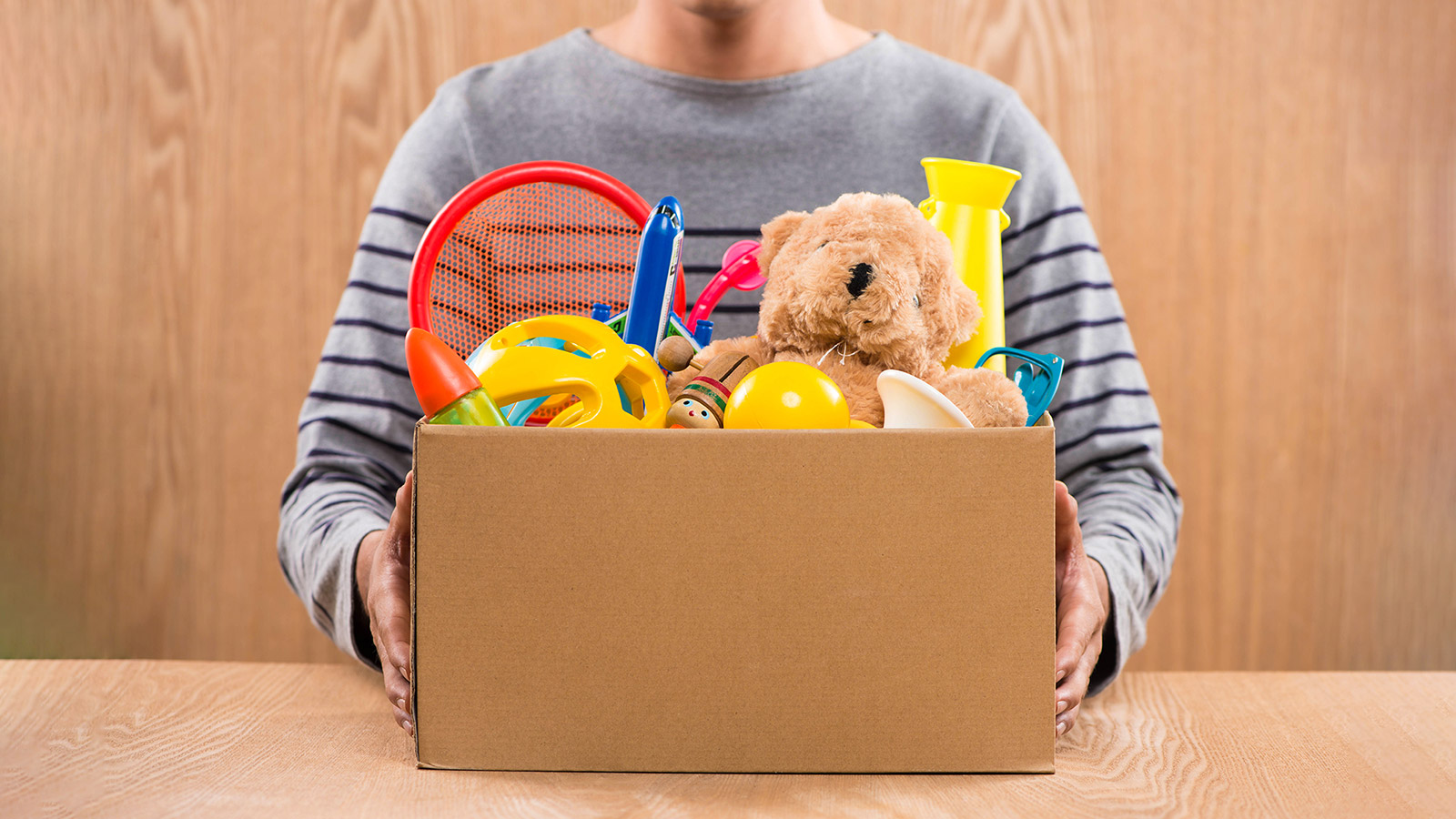 Buscan donativos de juguetes y víveres para niños trabajadores de Xela