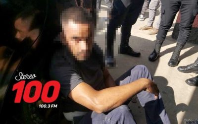 Vecinos detienen a presunto ladrón y le advierten que lo quemarán