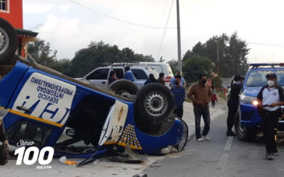 Vehículo colisionó contra patrulla que volcó en la ruta Interamericana, dos policías heridos