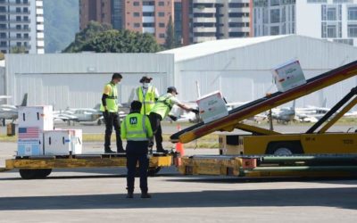 Estados Unidos dona a Guatemala 2 millones de vacunas Moderna
