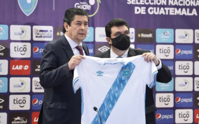 Luis Fernando Tena ganará 35 mil dólares al mes como entrenador de la Selección de Guatemala