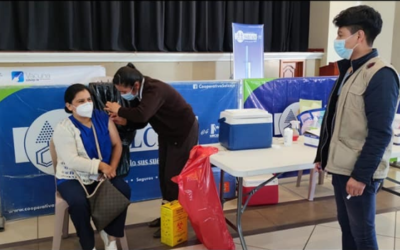 En Salcajá aplican dosis de refuerzo contra el COVID-19