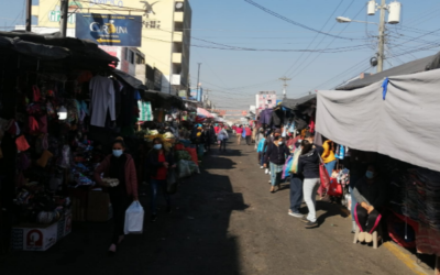 PNC desarrolla operativos en mercado La Democracia