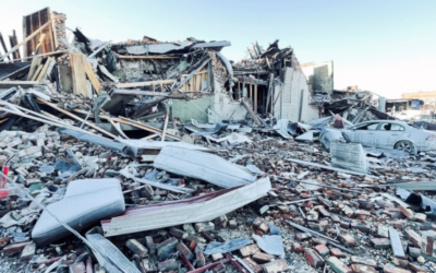 Miles de personas sin servicios después de tornados en EE. UU., decenas de muertos