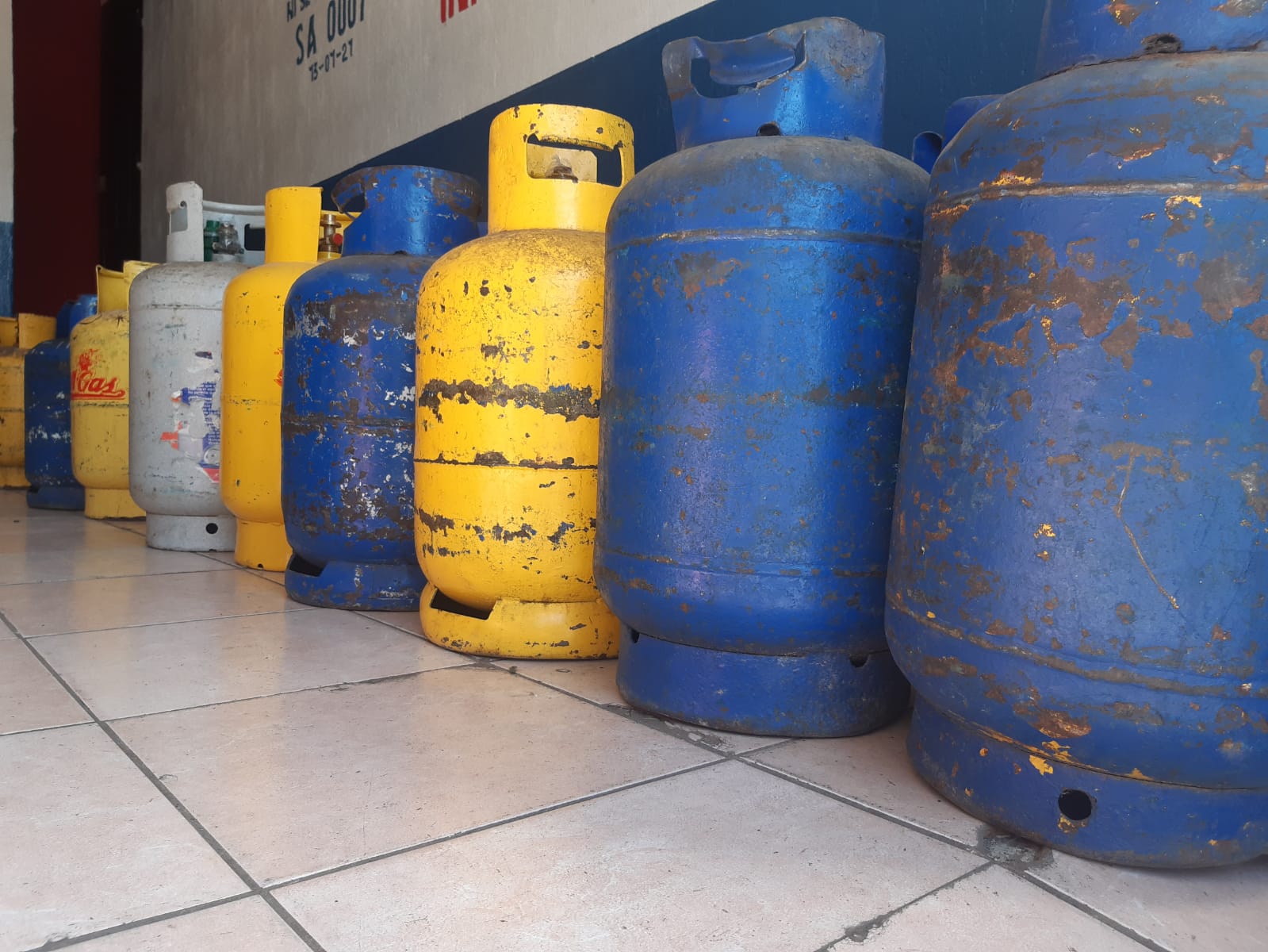 Dirección de Atención y Asistencia al Consumidor (Diaco) realiza operativos para control de precios de gas propano en Xela