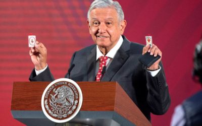 El Presidente de México, quien minimizó la gravedad de la pandemia por COVID-19 confirma que se volvió a contagiar.