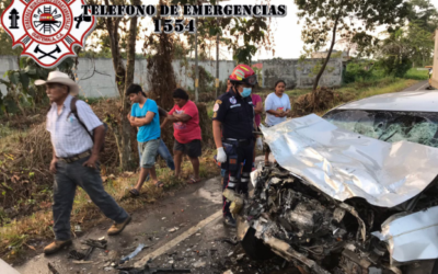 Choque de frente de vehículos deja un fallecido