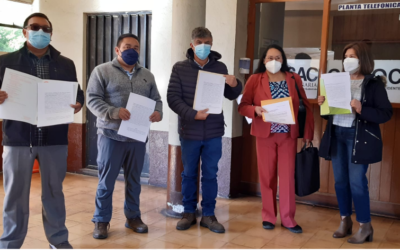 Docentes del Cunoc entregan memorial por despidos injustificados