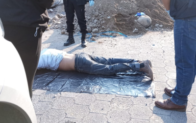 Joven motorista muere al caer a una zanja