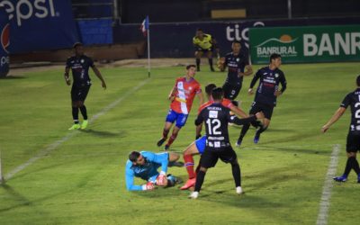 Antigua consigue salir sin gol del Mario Camposeco, Xelajú suma su primer punto del torneo