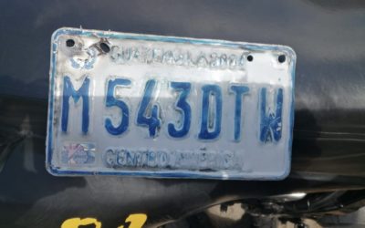 Motorista puesto a disposición de juzgado por alteración en placa de circulación