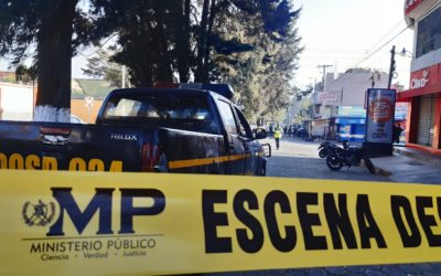 Asesinan a dos hombres en la zona 3 de Quetzaltenango, dos más resultan heridos.