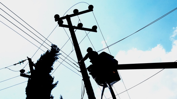 hombre_electrocutado.jpg_1026485750